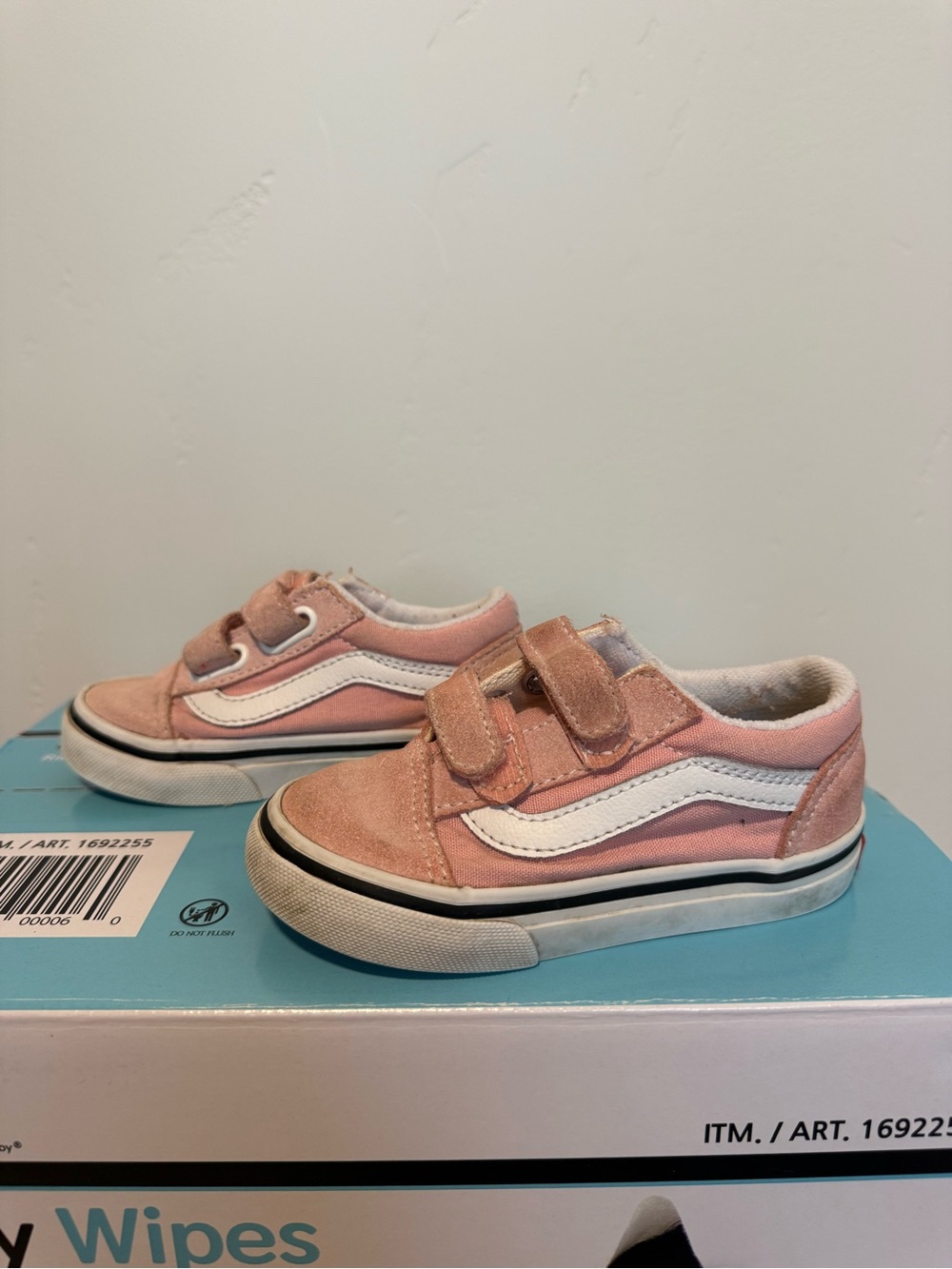 Vans Kids Pink Canvas Velcro Skate Sneakers